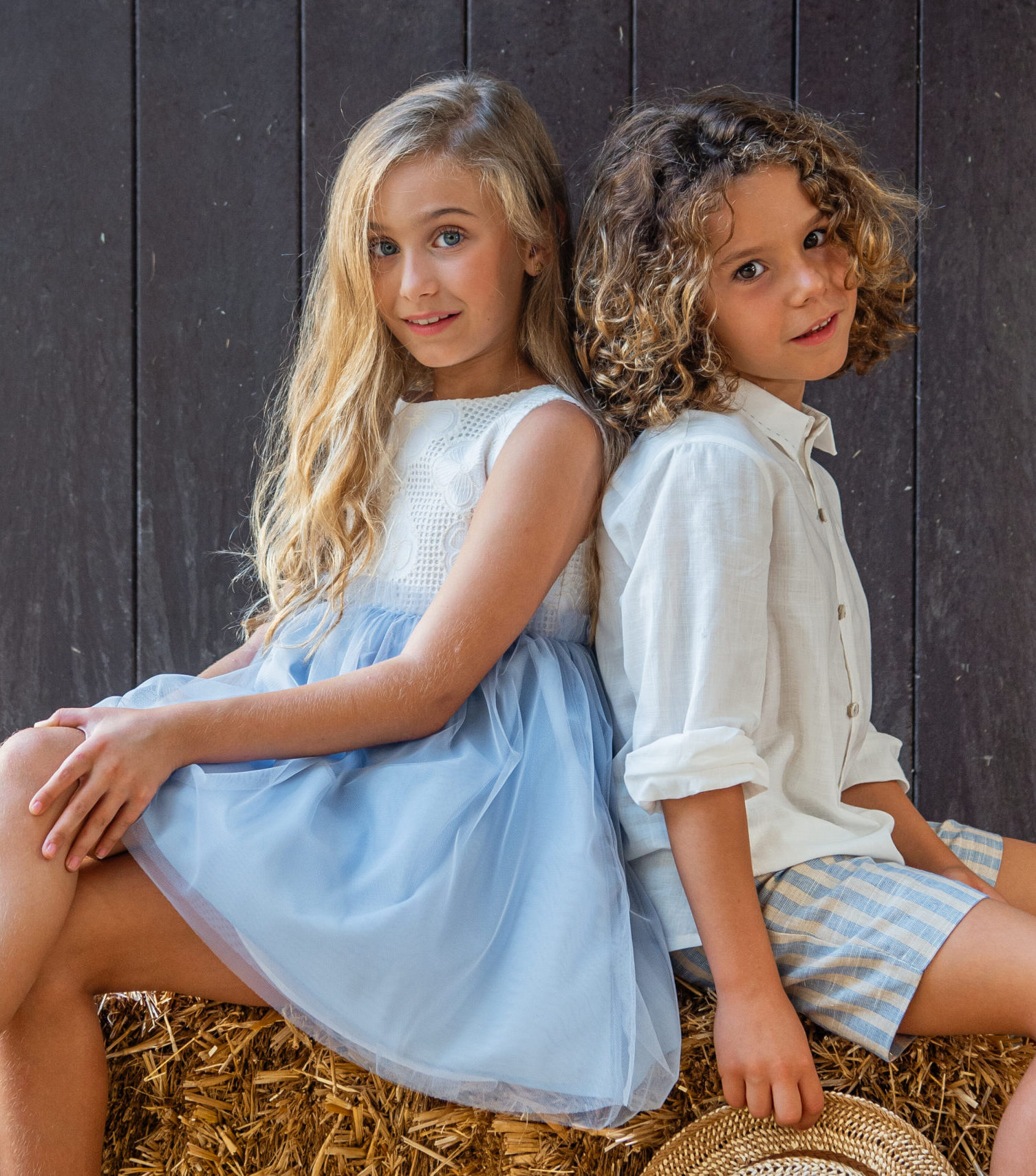 marta y paula-tendencia-vestido-infantil-bebé-chowa