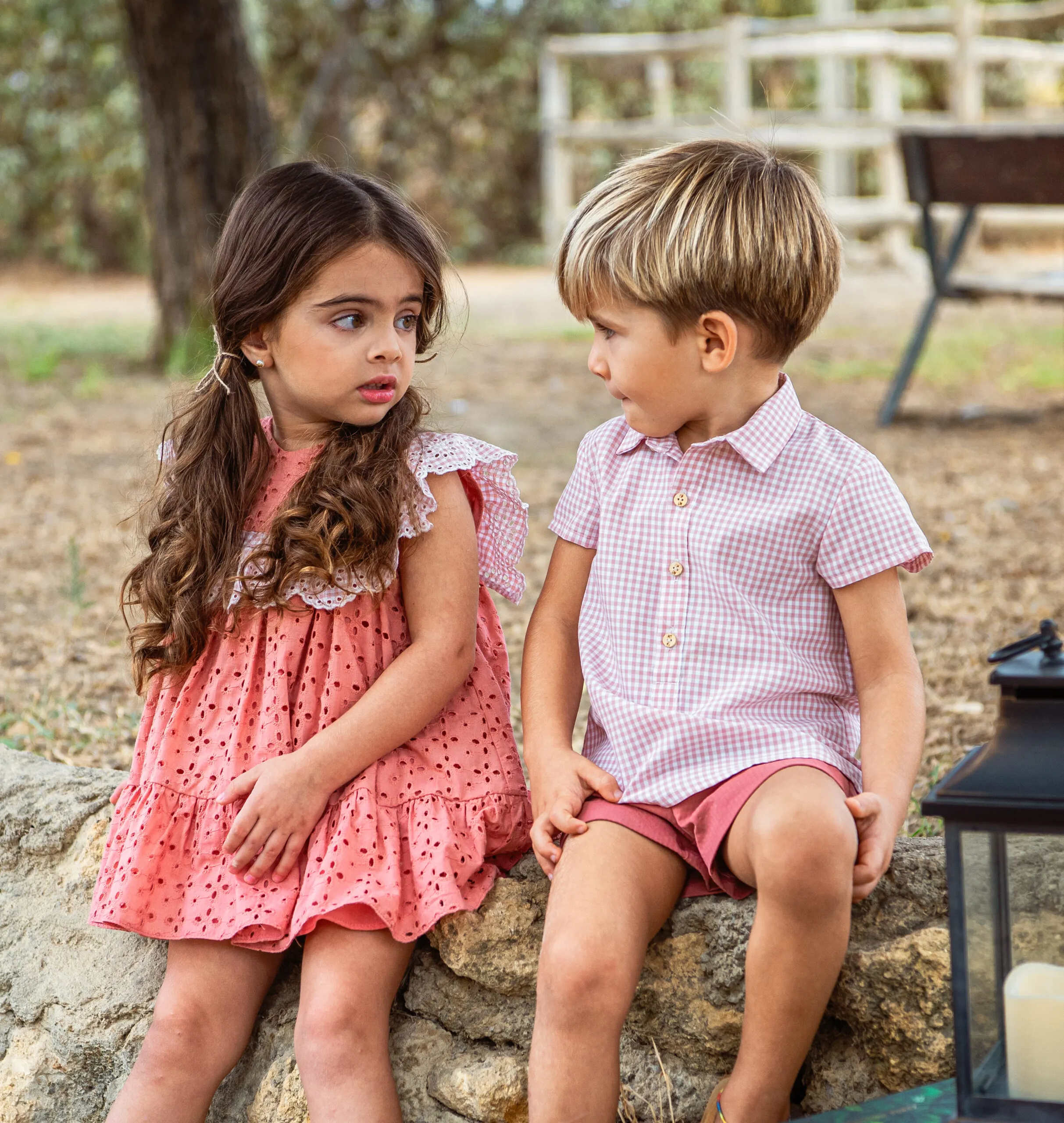 marta y paula-tendencia-vestido-infantil-bebé-maemuki