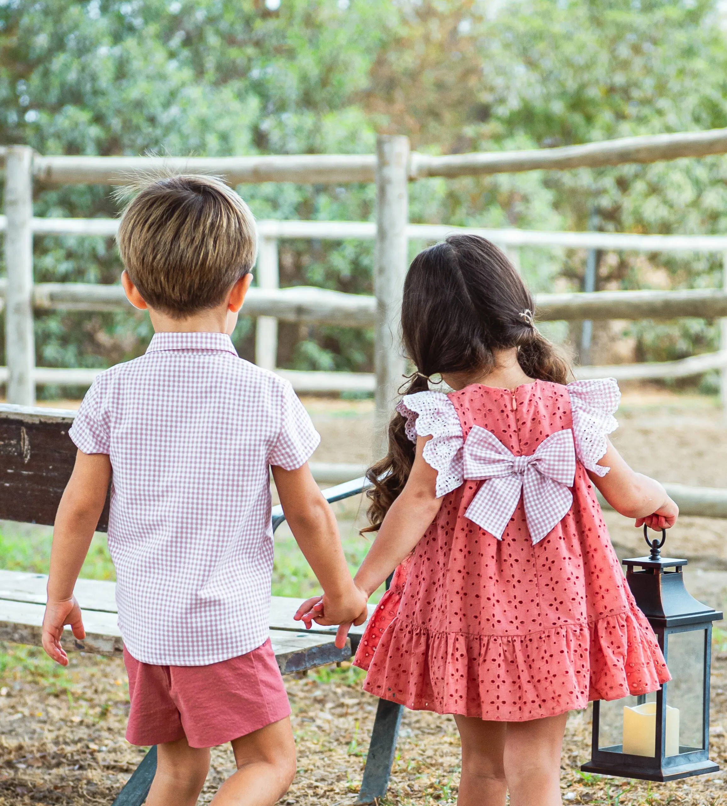 marta y paula-tendencia-vestido-conjunto-bebé