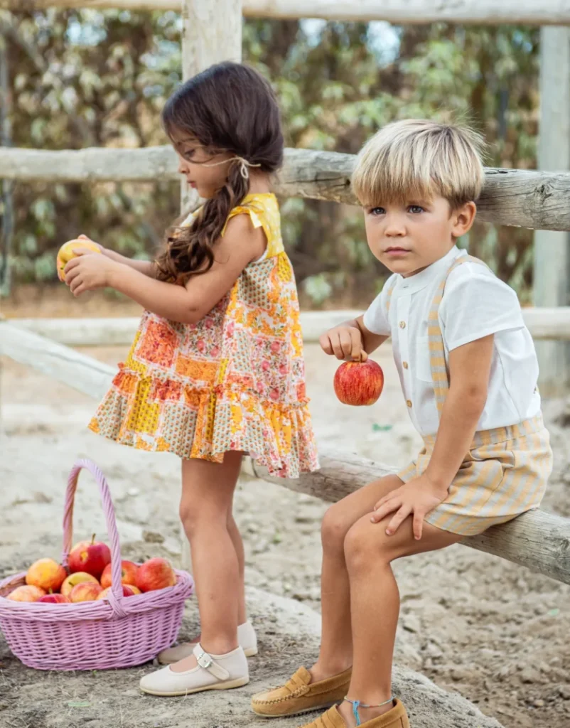 marta y paula-tendencia-vestido-infantil-bebé-aikido