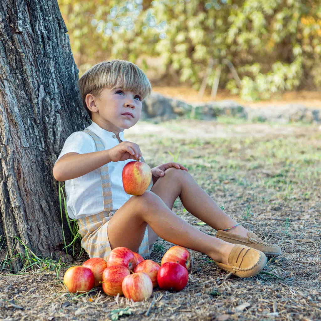 marta y paula-tendencia-vestido-conjunto-bebé